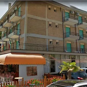 2* Hotel Mirage